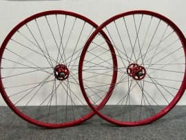 RACE INC. 26x1.75" 36H 3/8" HIGH FLANGE WHEELSET RED